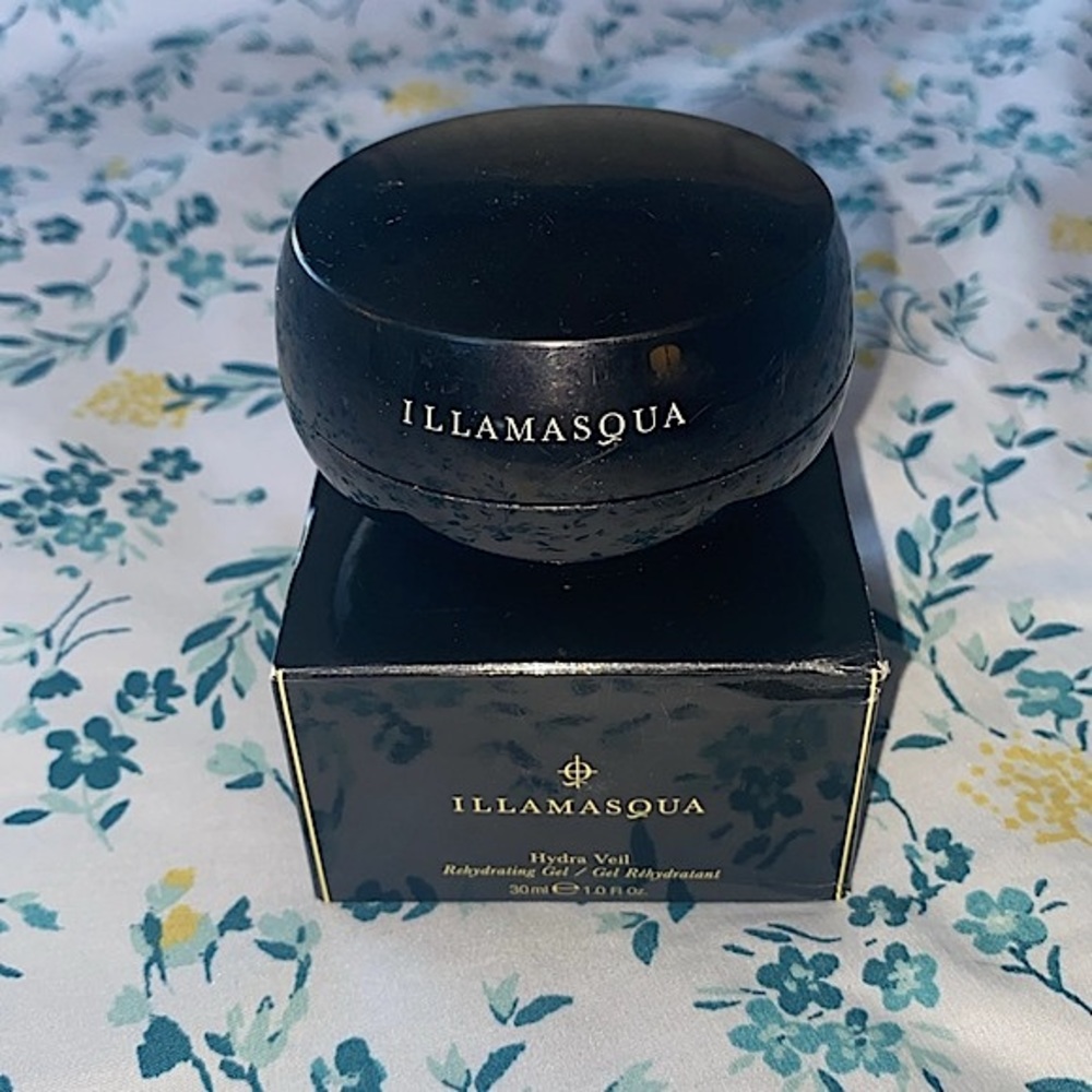 4/$50 Illamasqua Hydra Veil Rehydrating Gel